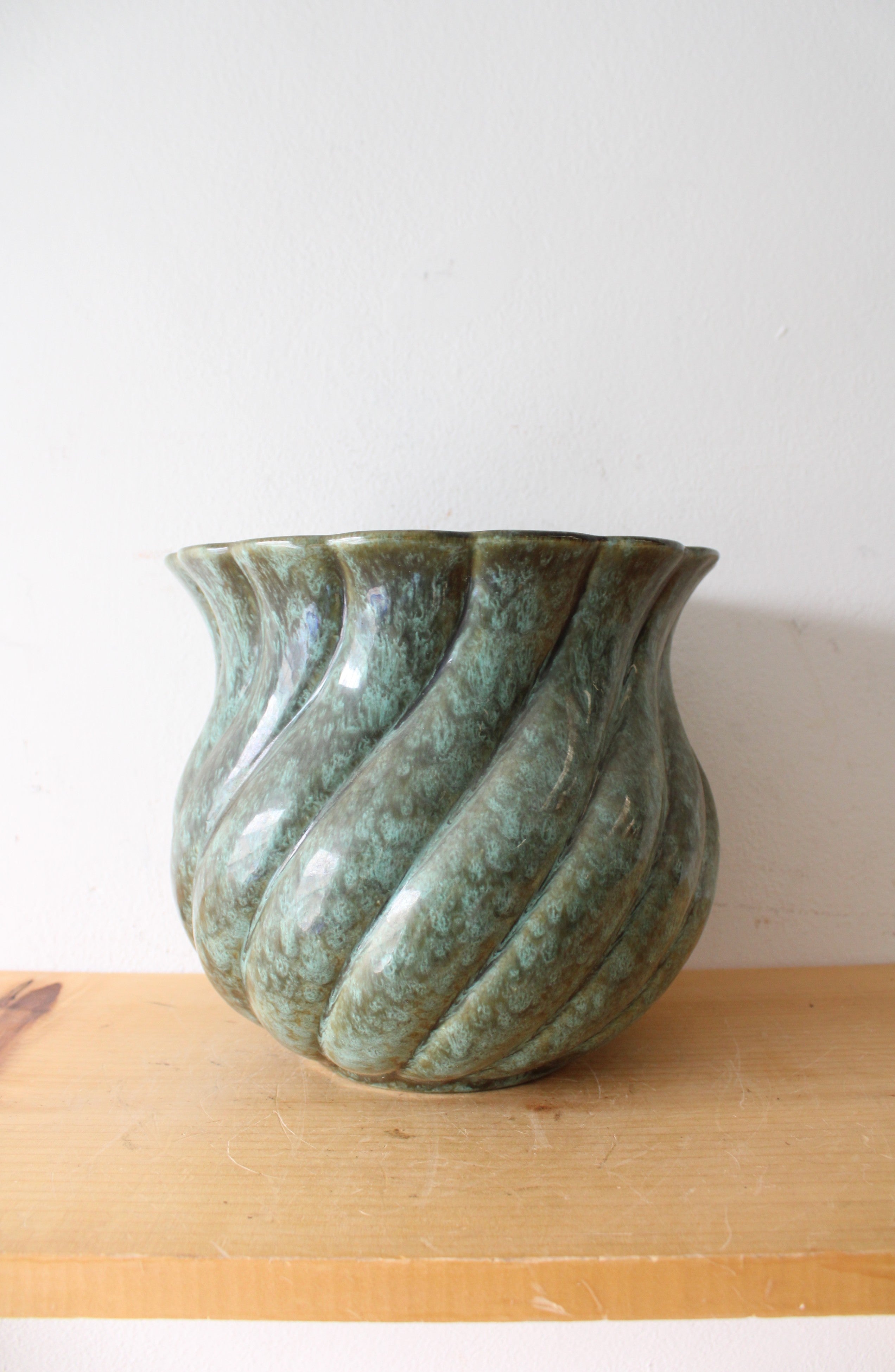 Haeger Green Glazed Ribbed Ceramic Vase | 8" tall