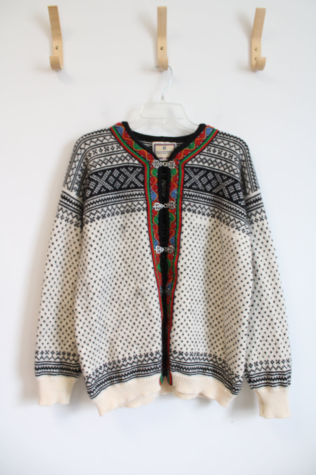 Vintage Dale Of Norway White & Black Nordic Wool Sweater | XL