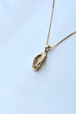 14K Yellow Gold Flip Flop Sandal Pendant Necklace