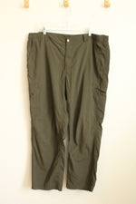 Columbia Army Green Pocket Pants | 42