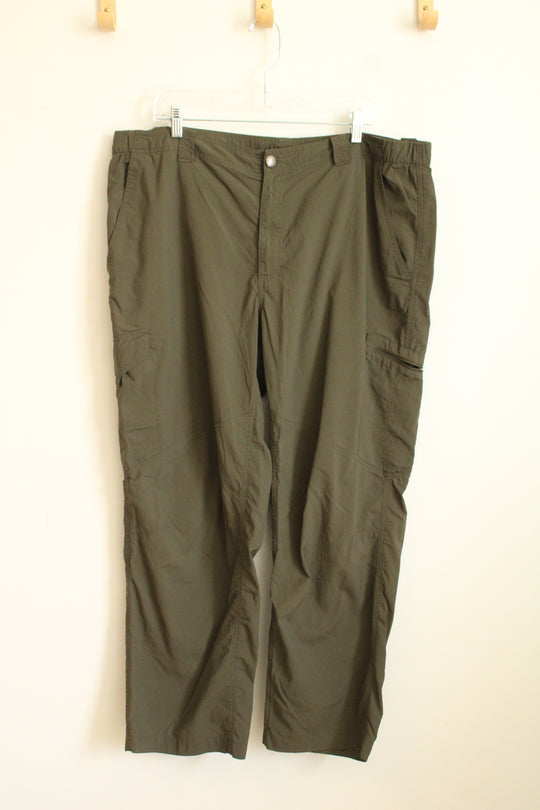 Columbia Army Green Pocket Pants | 42
