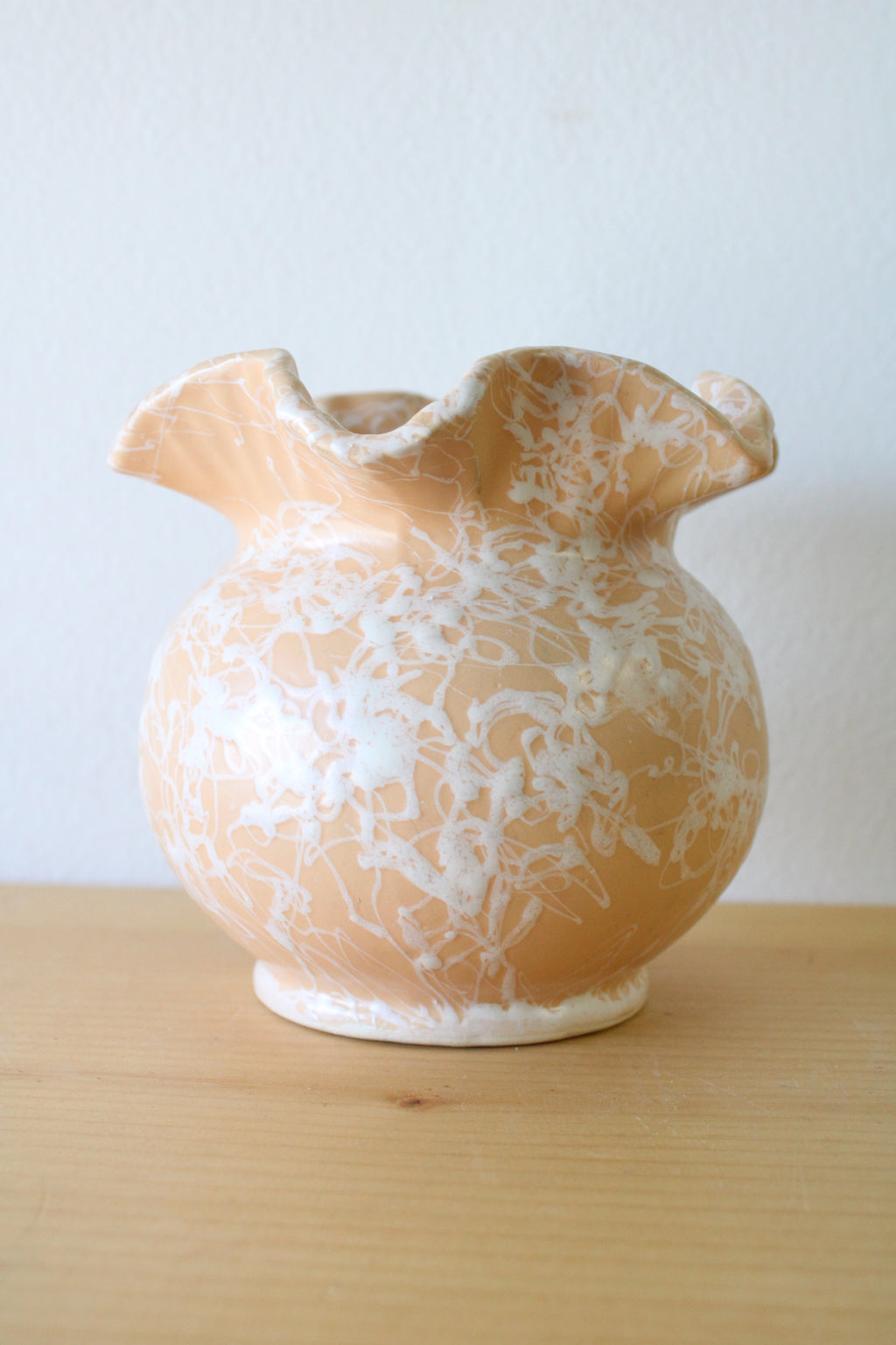 Vintage Shawnee Cameo Ware Splatter Pink & White Vase | 5"