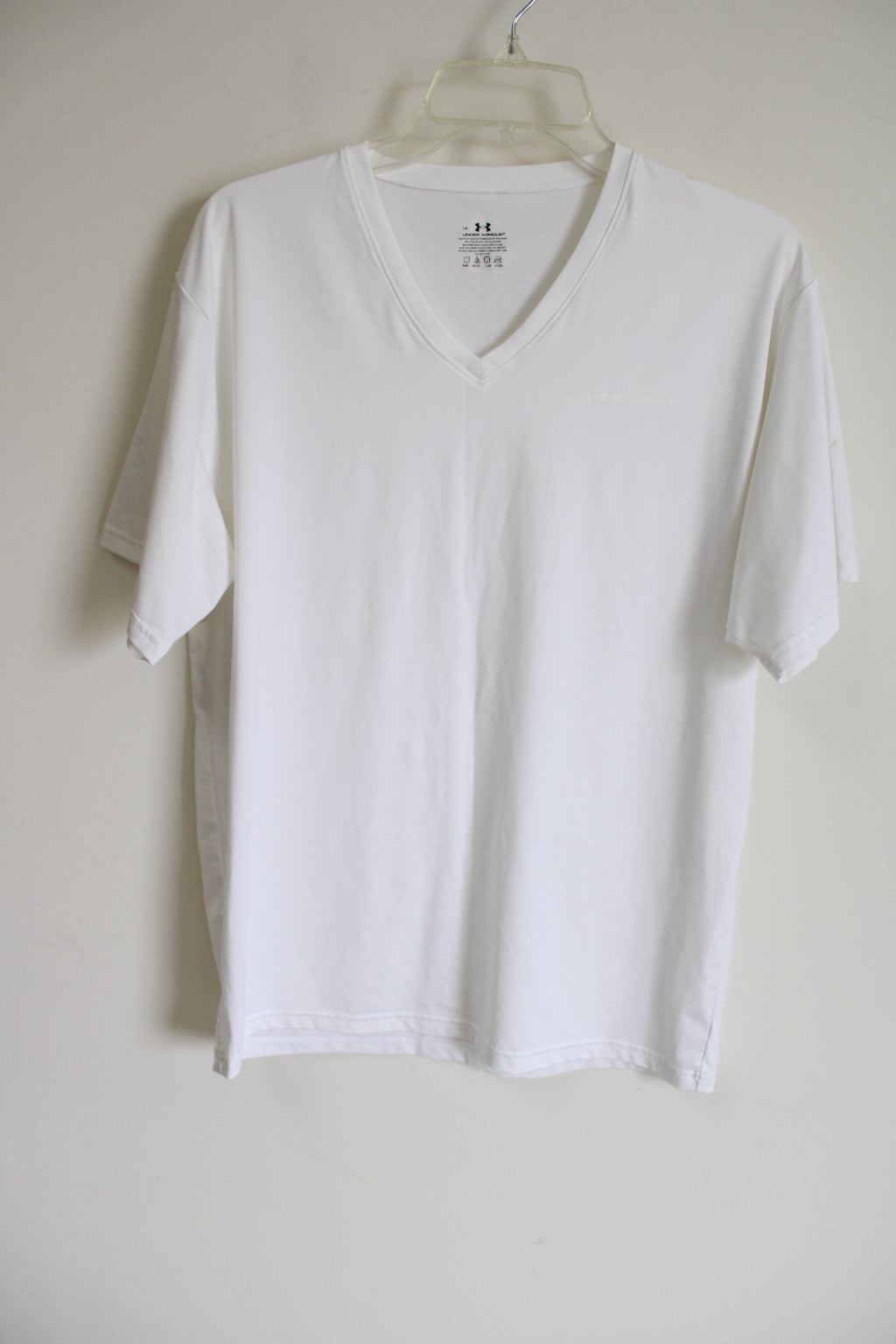 Under Armour White V-Neck Shirt | L