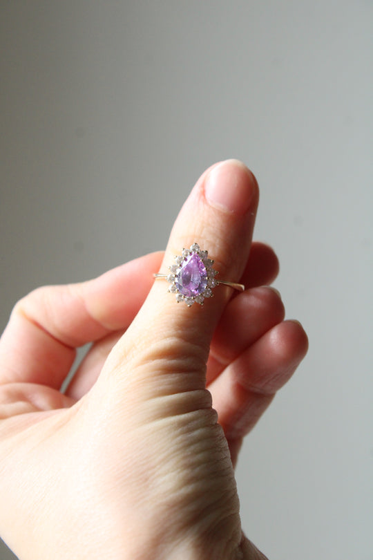 14K Yellow Gold Pear Amethyst Ring | Size 10.5
