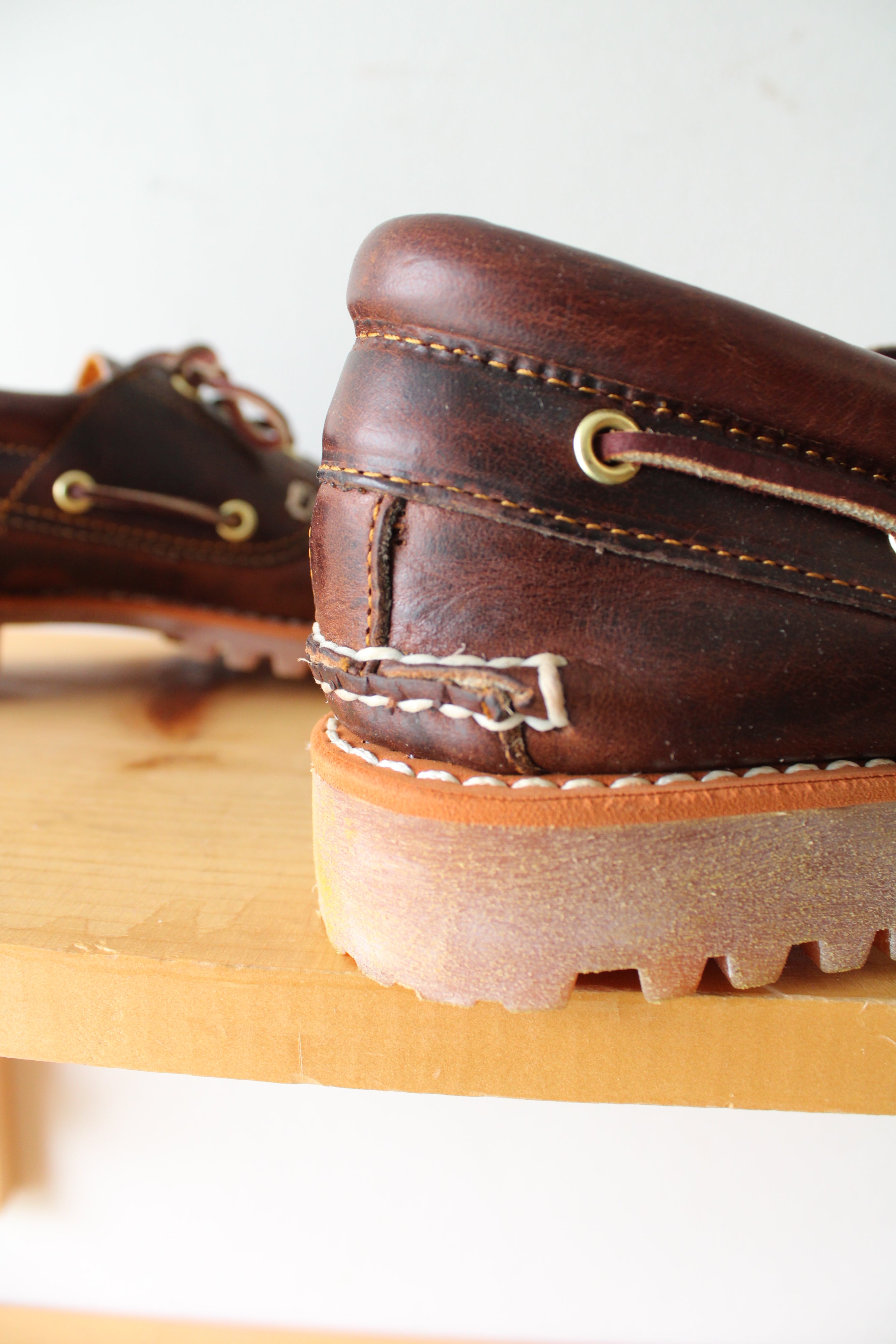 Timberland Authentic Brown Boat Shoes | Size 9.5W