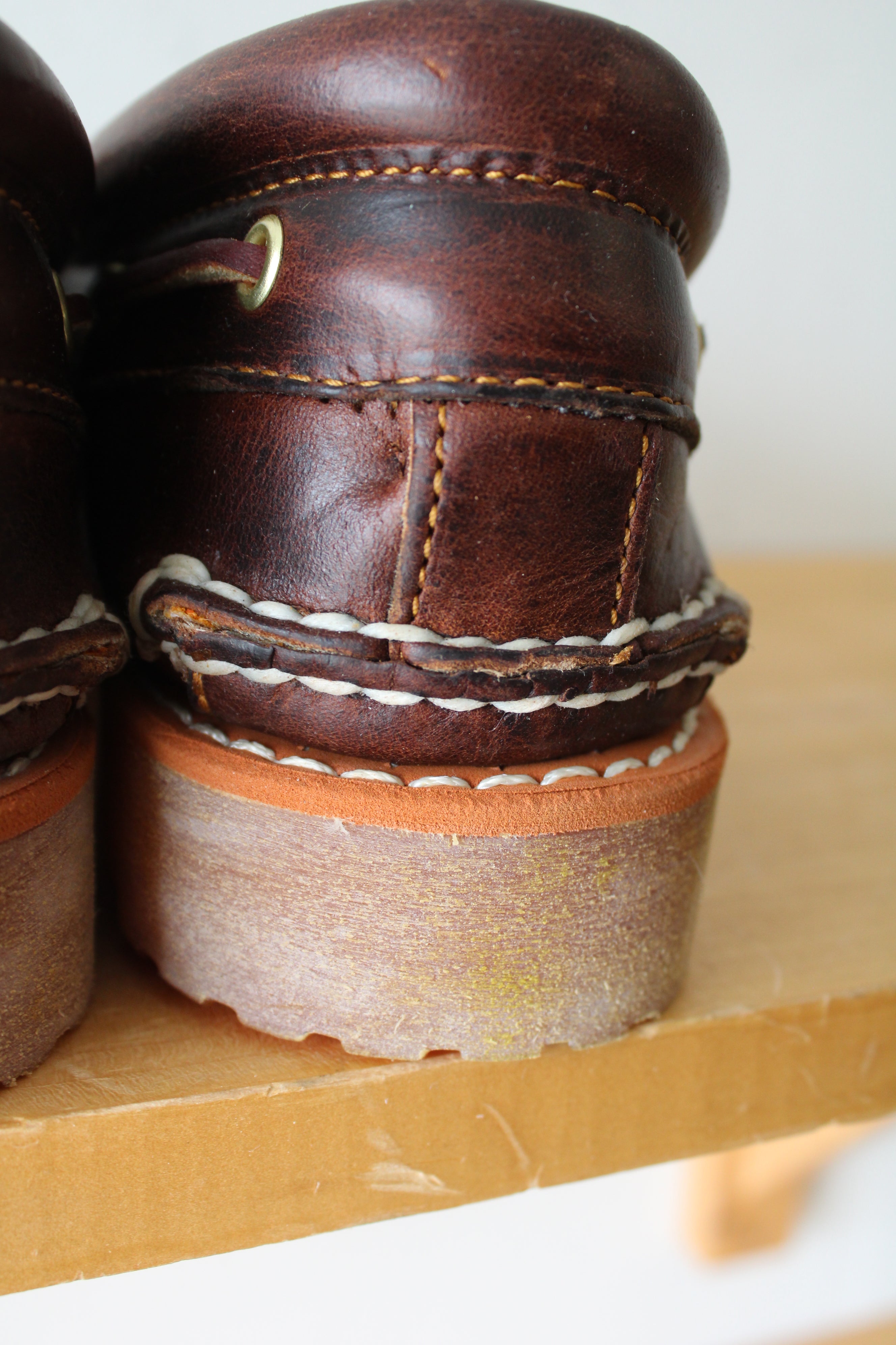 Timberland Authentic Brown Boat Shoes | Size 9.5W