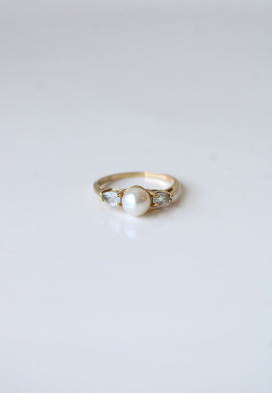 14K Yellow Gold Pearl & Blue Topaz Ring | Size 5