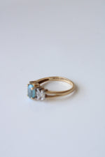 14K Yellow Gold Blue Topaz Ring | Size 6