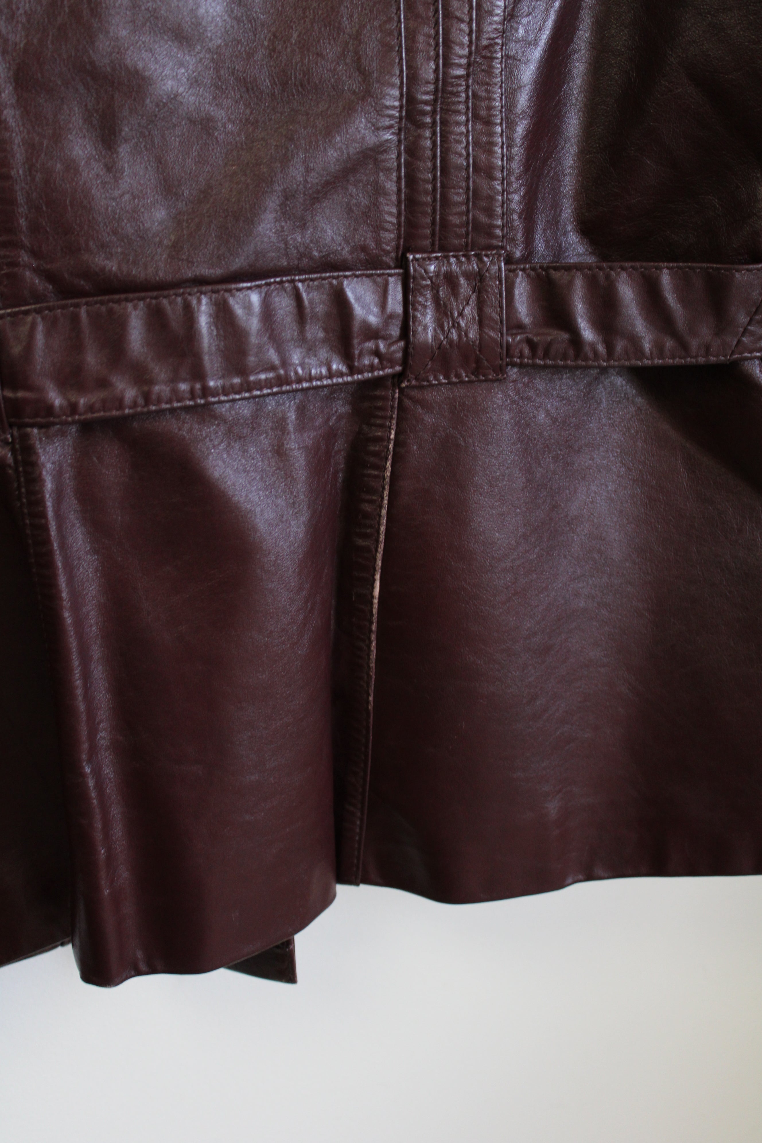 Wilsons Leather Vintage Brown/Maroon Belted Leather Jacket | 14 Jubilee Thrift Wilsons Leather Vintage Brown/Maroon Belted Leather Jacket | 14 Jubilee Thrift