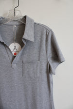 Anrabess Gray Short-Sleeved Quarter Button Top | S