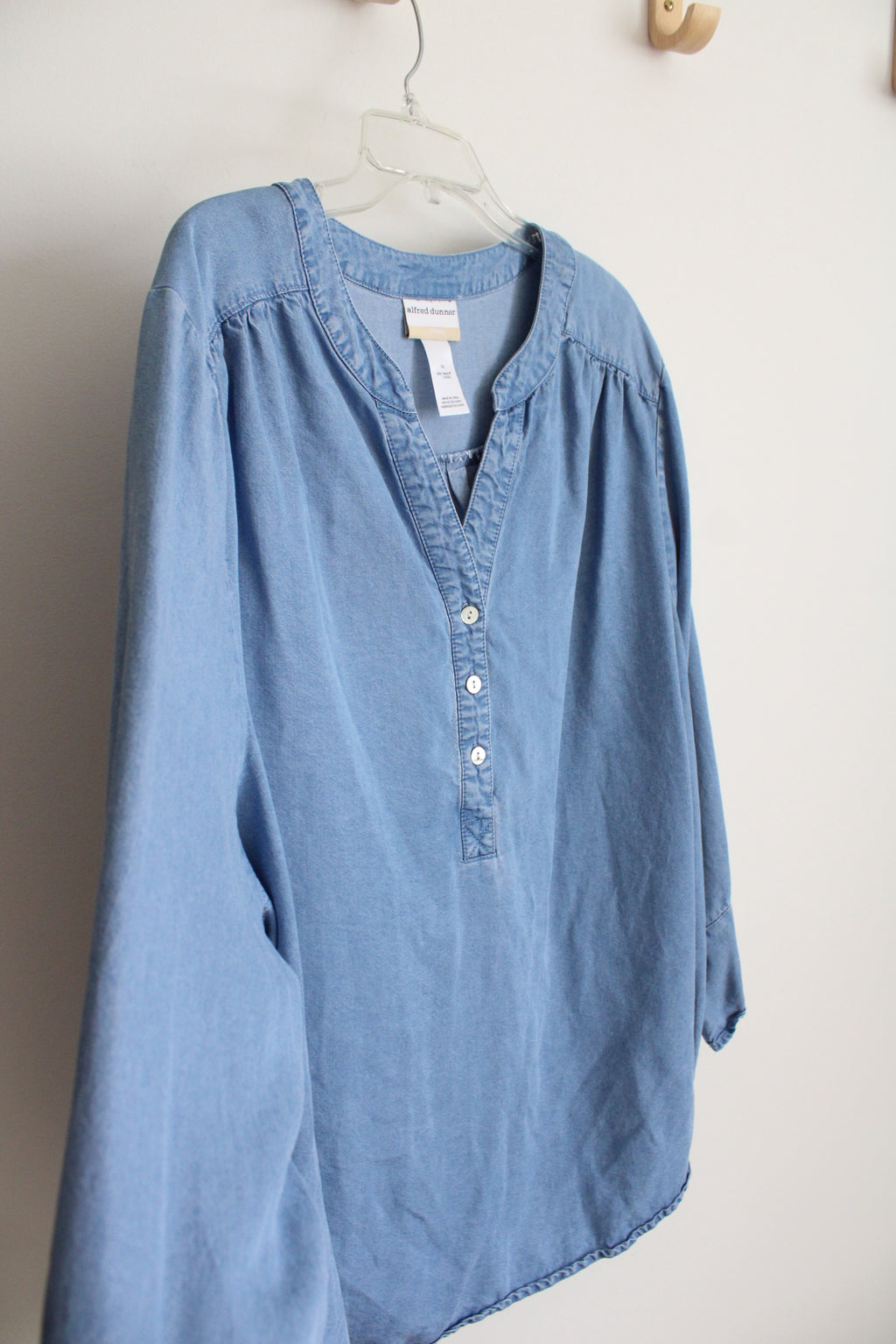 Alfred Dunner Blue Chambray Top | 3X