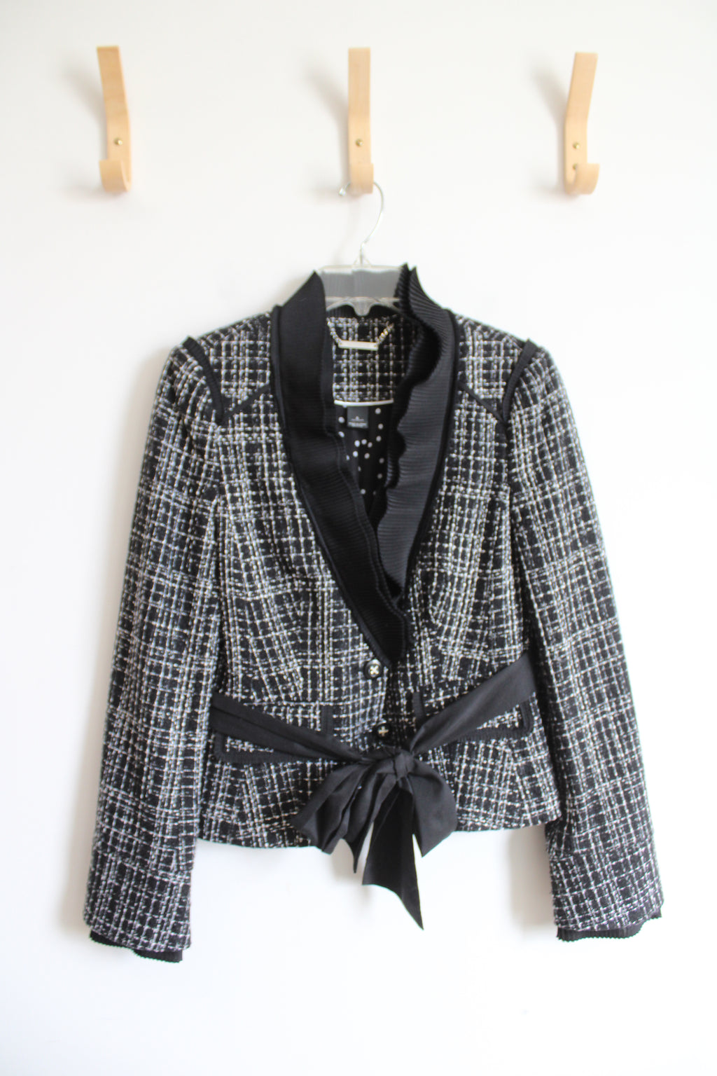 White House Black Market Black & White Tied Ruffled Neck Blazer | 6