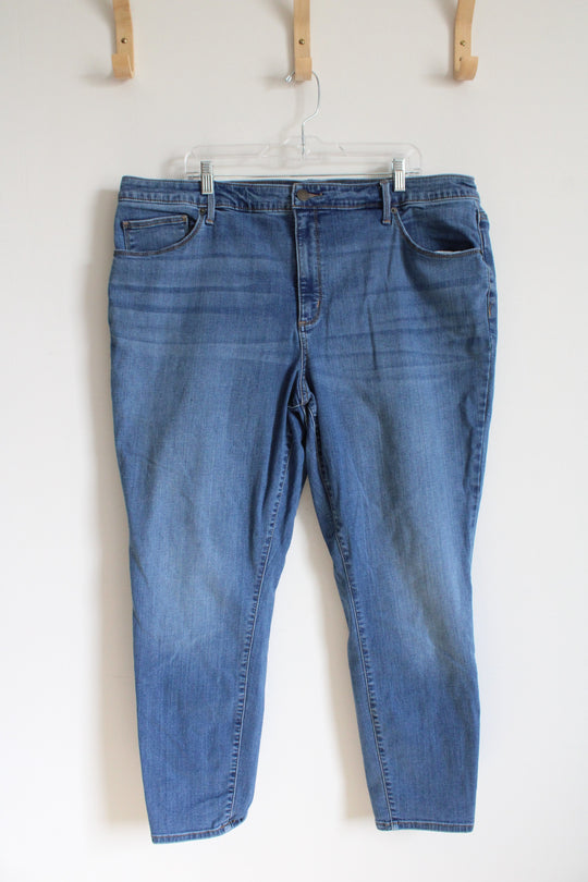 Universal Thread Straight Jeans | 22W