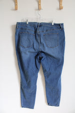 Universal Thread Straight Jeans | 22W