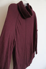 Caslon Red Turtleneck Long-Sleeved Top | S