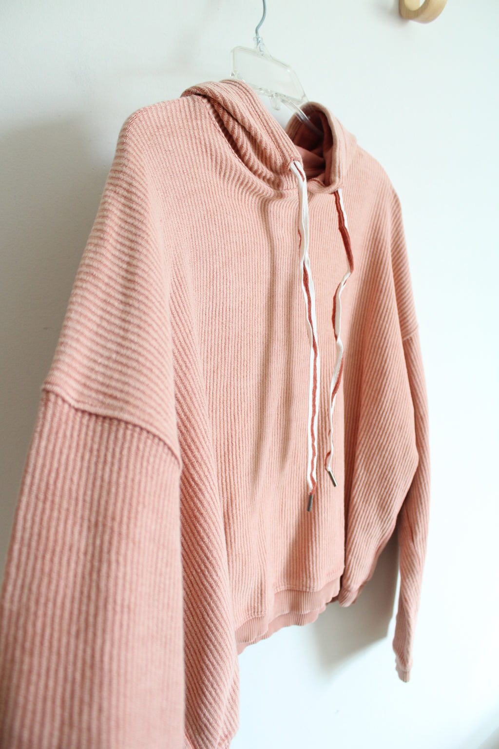 Aerie Pink Ribbed Hoodie | M