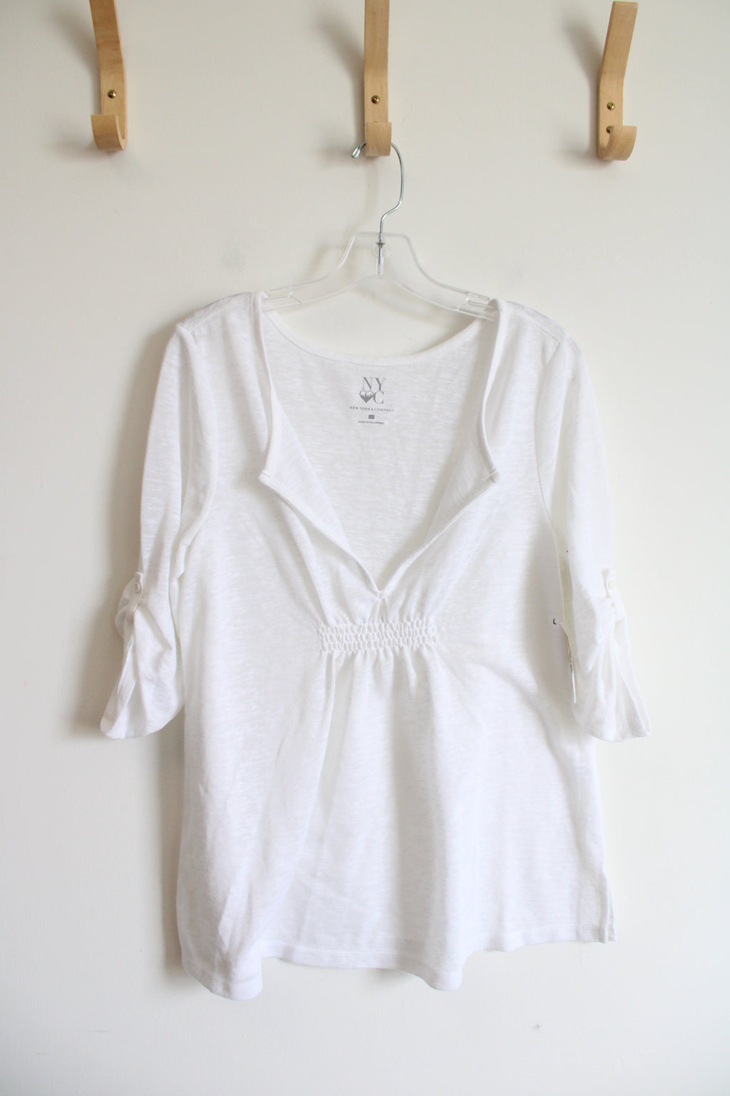 NEW New York & Company White 3/4 Sleeve Top | L