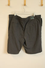 NEW Lee Gray Checkered Airflow Cargo Pocket Shorts | 44