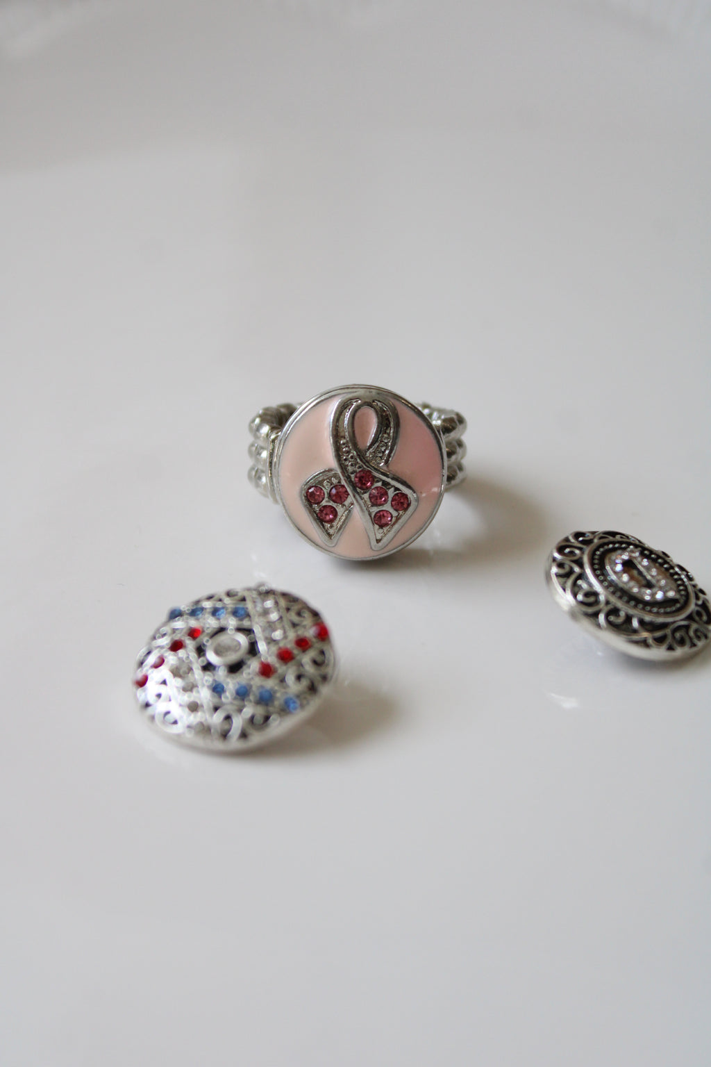 Stretch Band Button Ring