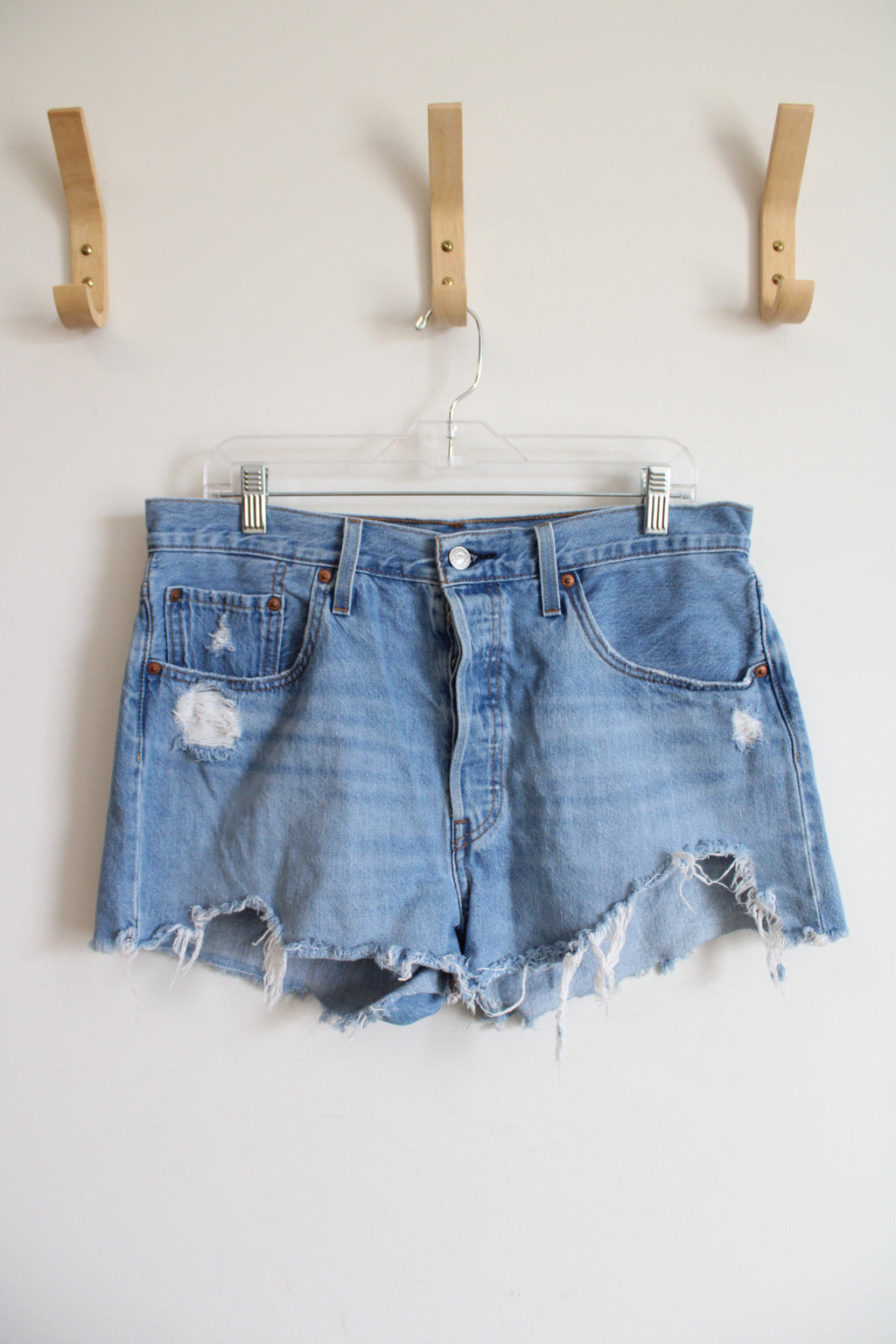 Levi's 501 Cut Off Jean Shorts | 32