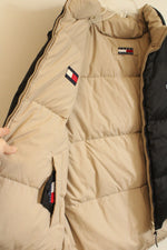 Tommy Hilfiger Reversible Black / Tan Zipper Puffer Vest with Logo