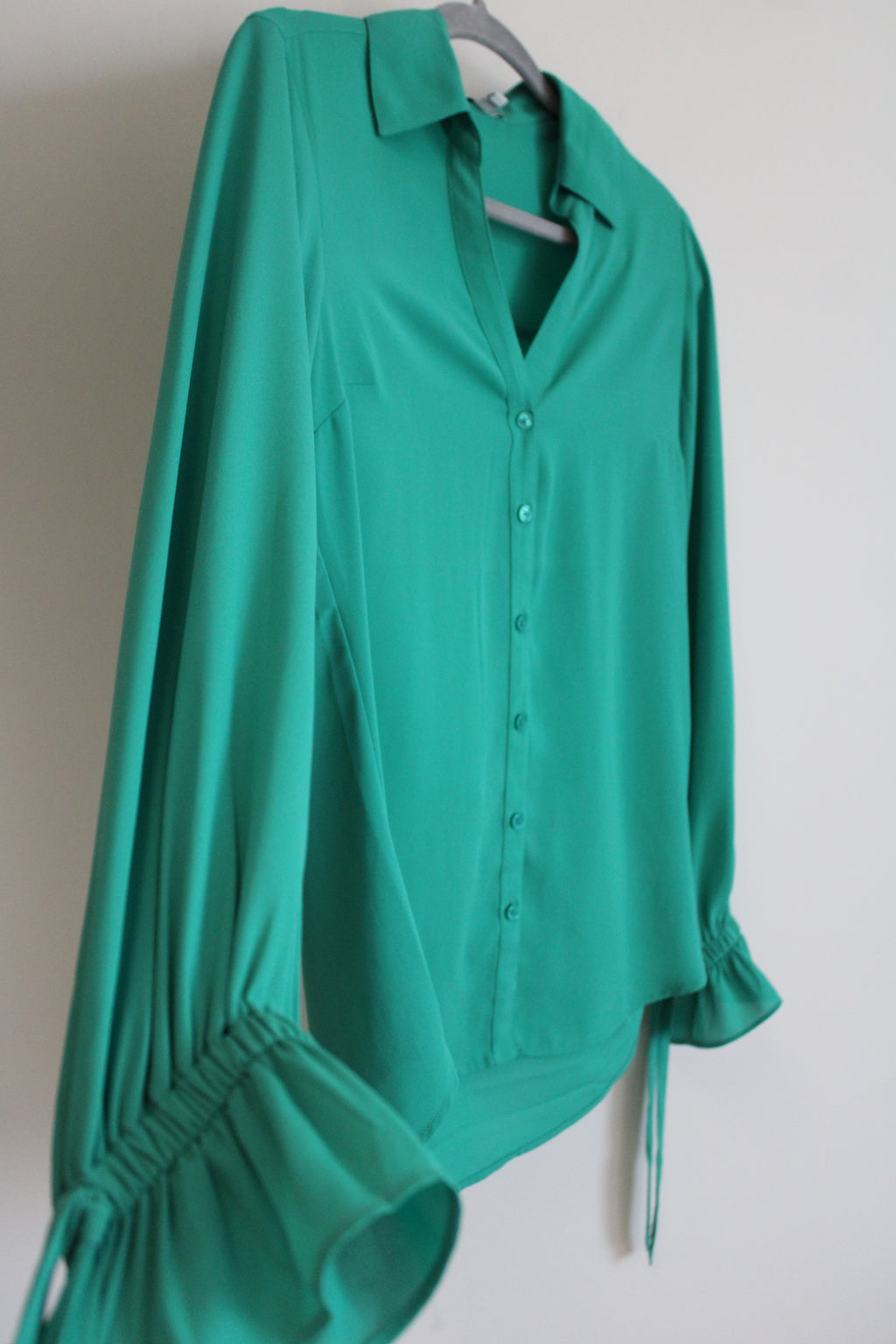 Express The Portofino Shirt Slim Fit Green Blouse | M