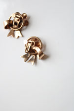 Vintage Flower Design Screwback Pink Stone Earrings