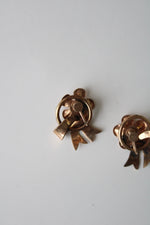 Vintage Flower Design Screwback Pink Stone Earrings