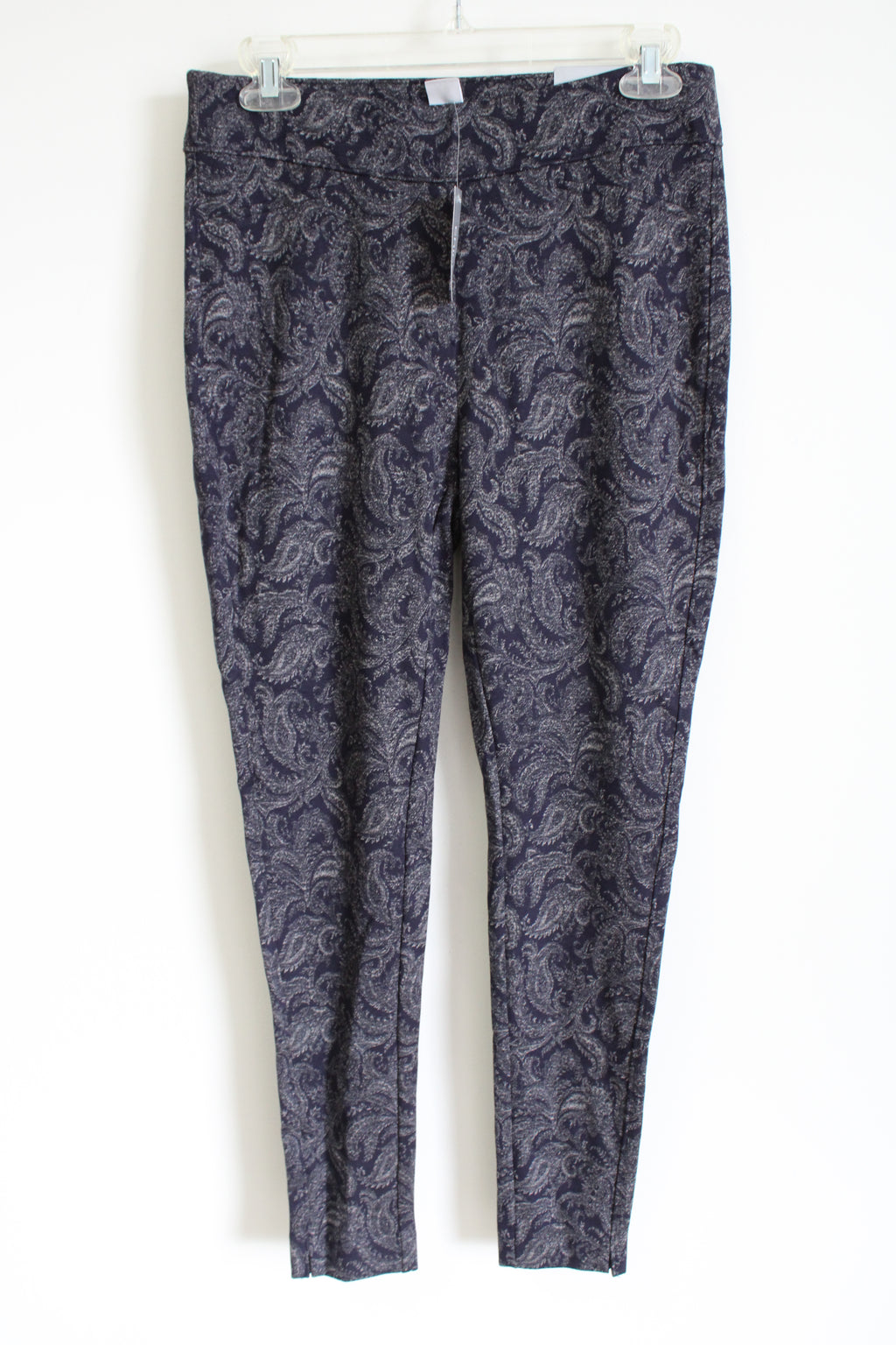 NEW Chico's Blue Paisley Ankle Legging | 0 (4)