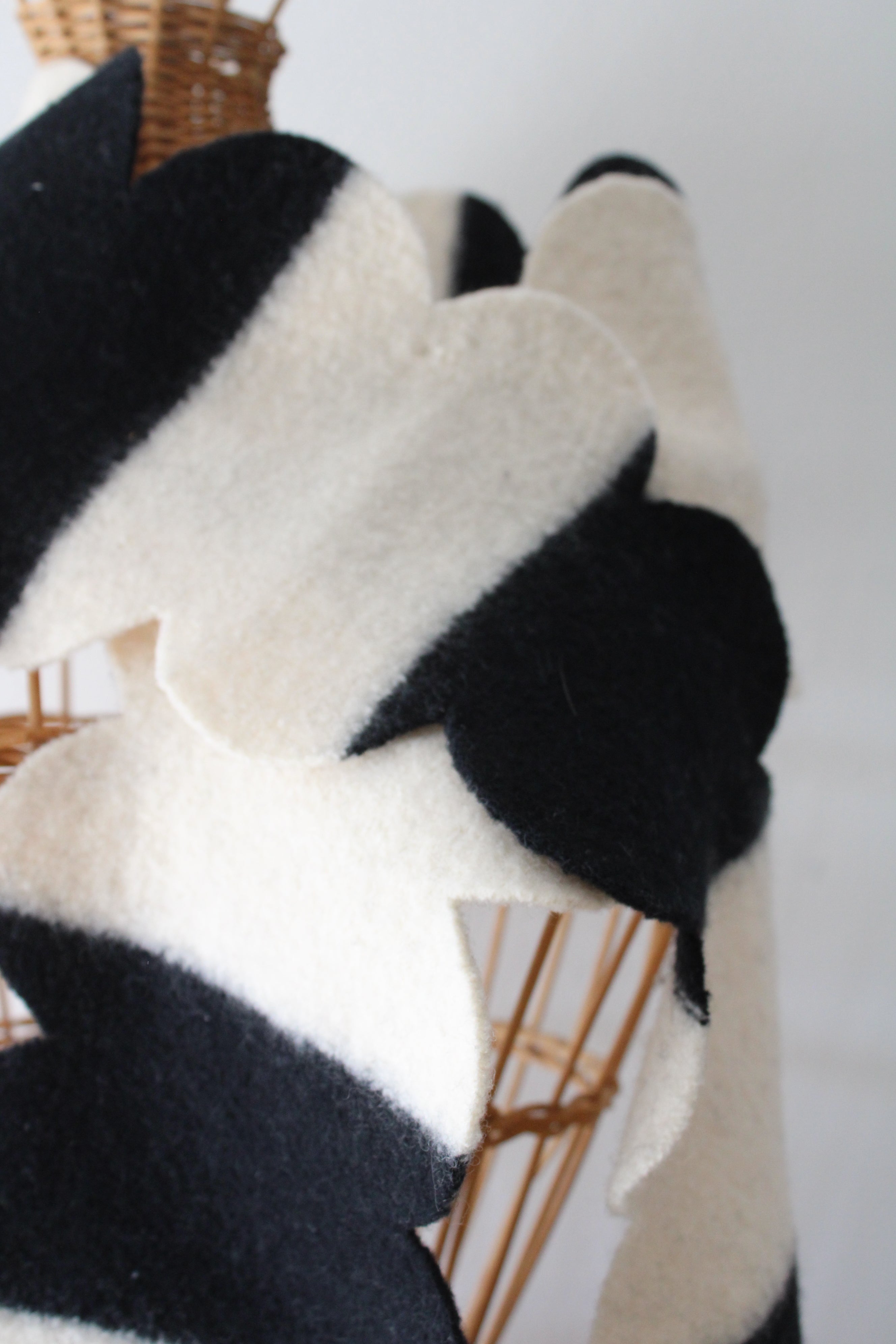 NEW Kate Spade Scalloped Black & White Stripe Wool Scarf