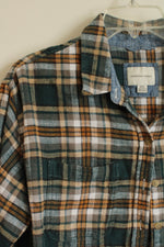 American Eagle Green and Tan Plaid Flannel Cropped Button up | M