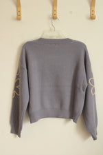 Debut Embossed Flower Gray Sweater with Tan Floral Details | M