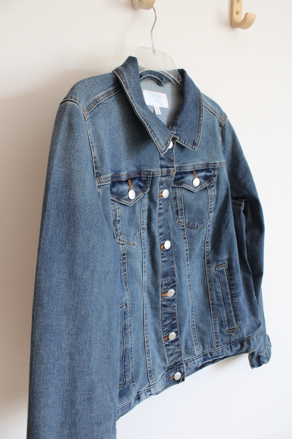 Time And Tru Denim Jacket | XL