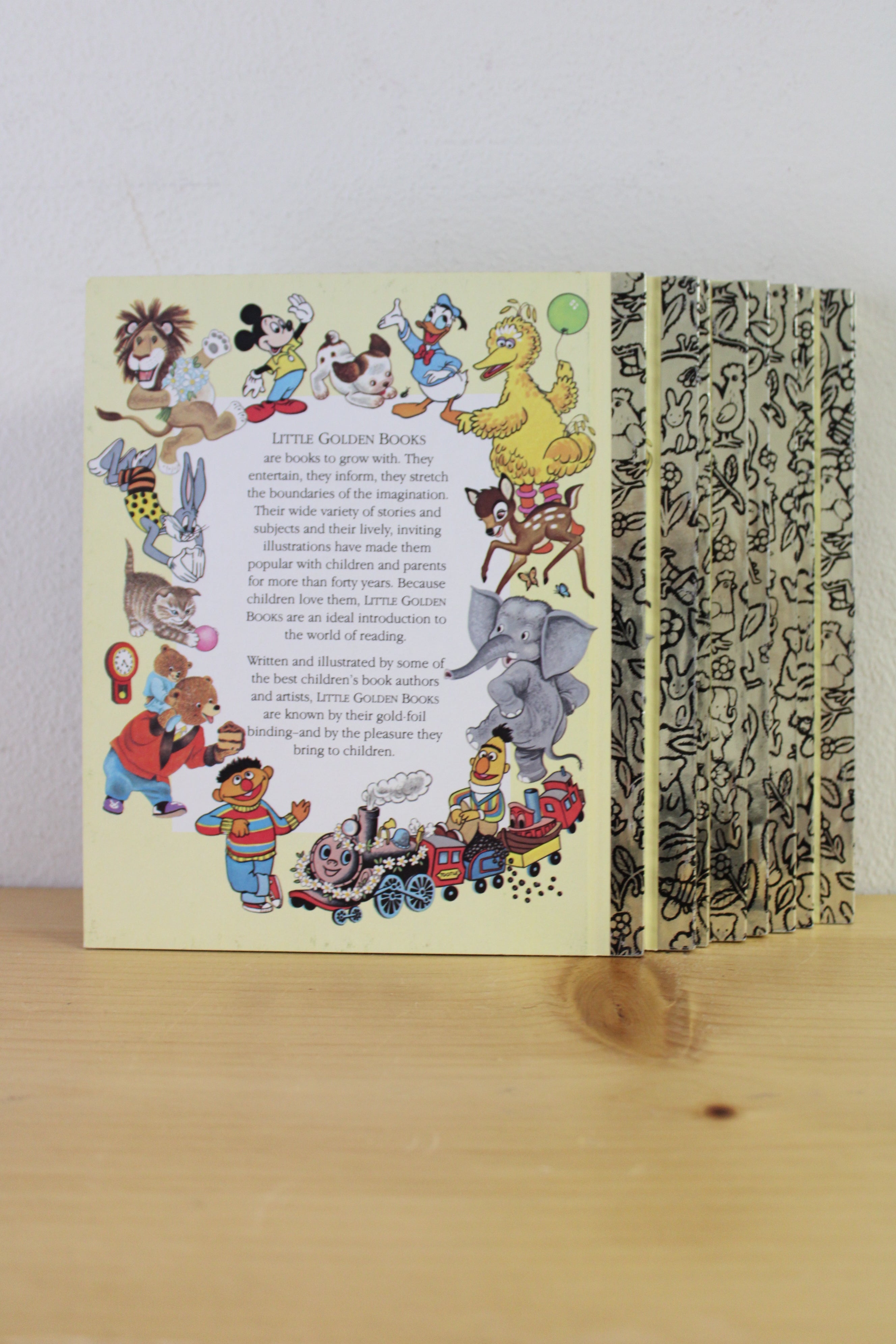 A Little Golden Book Bugs Bunny 10 Favorite Bugs Bunny & Friends Book Set