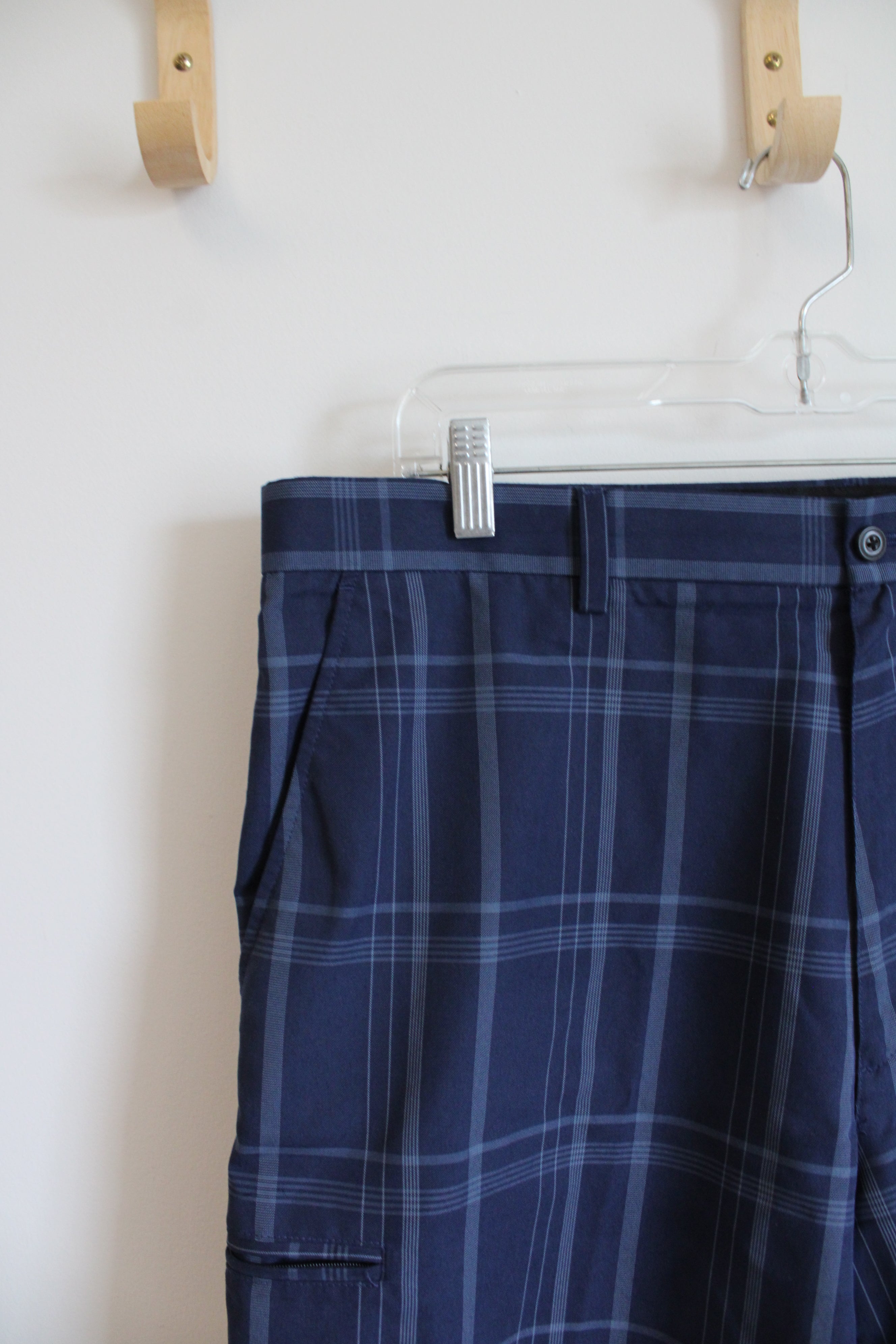 Grand Slam Golf Blue Plaid Shorts | 38