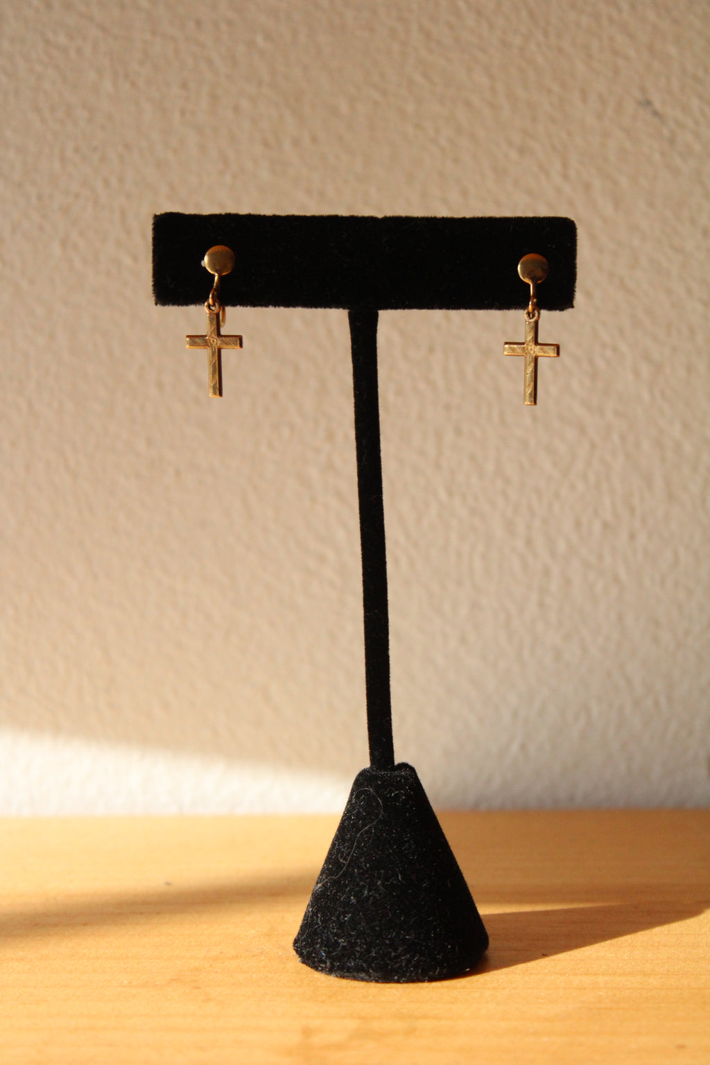 10K Yellow Gold Etched Cross Screwback Earrings