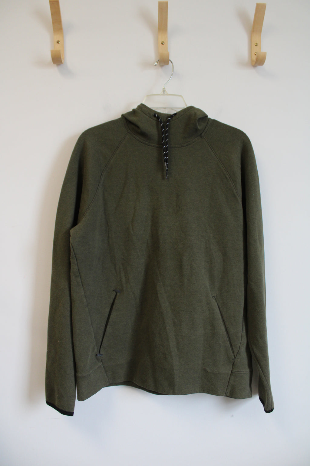 Old Navy Active Dynamic Fleece Olive Green Hoodie | M
