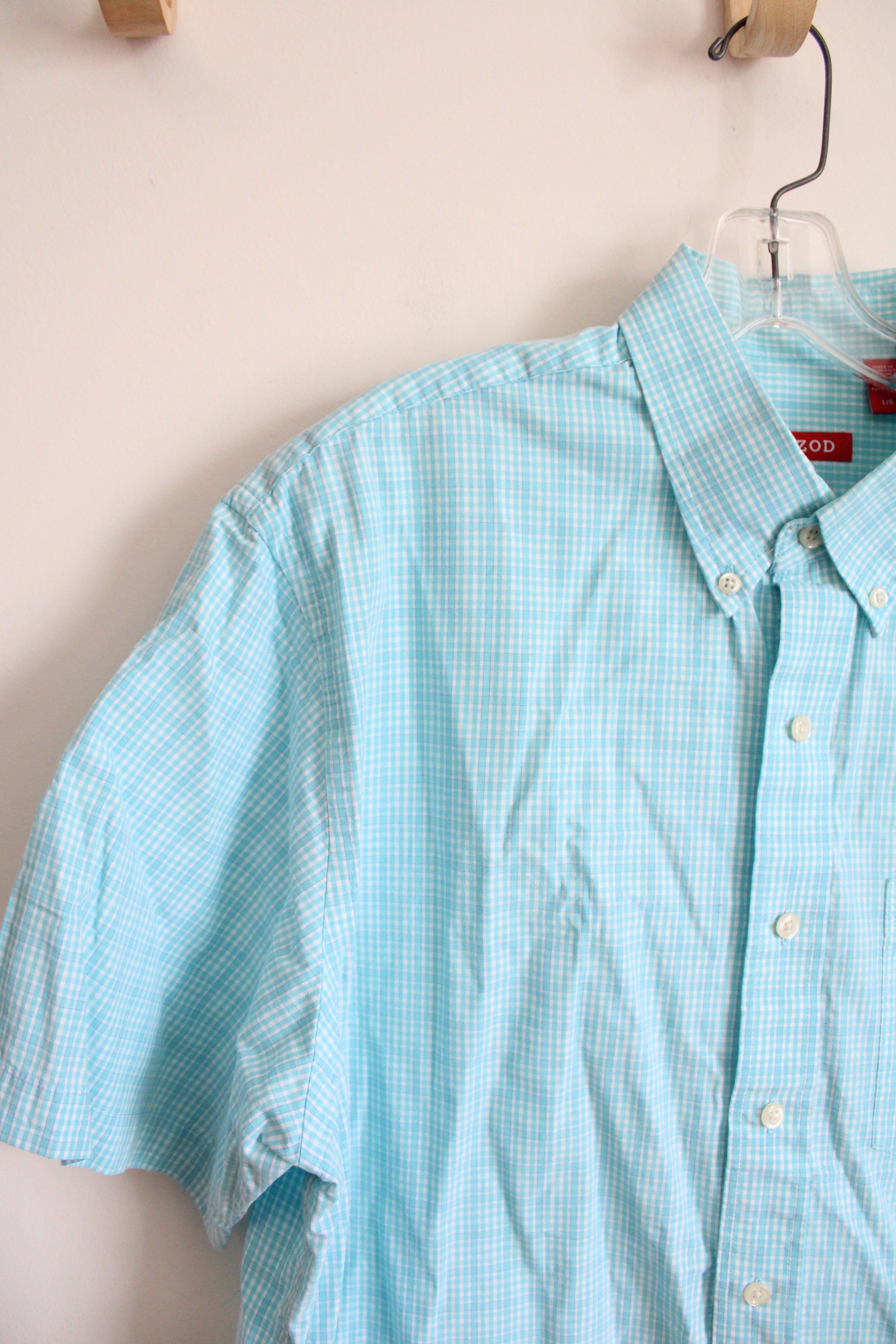 Izod Light Blue & White Plaid Button Down Shirt | L