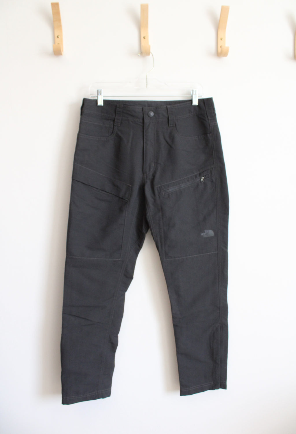 The North Face Gray Nylon Pants | 32