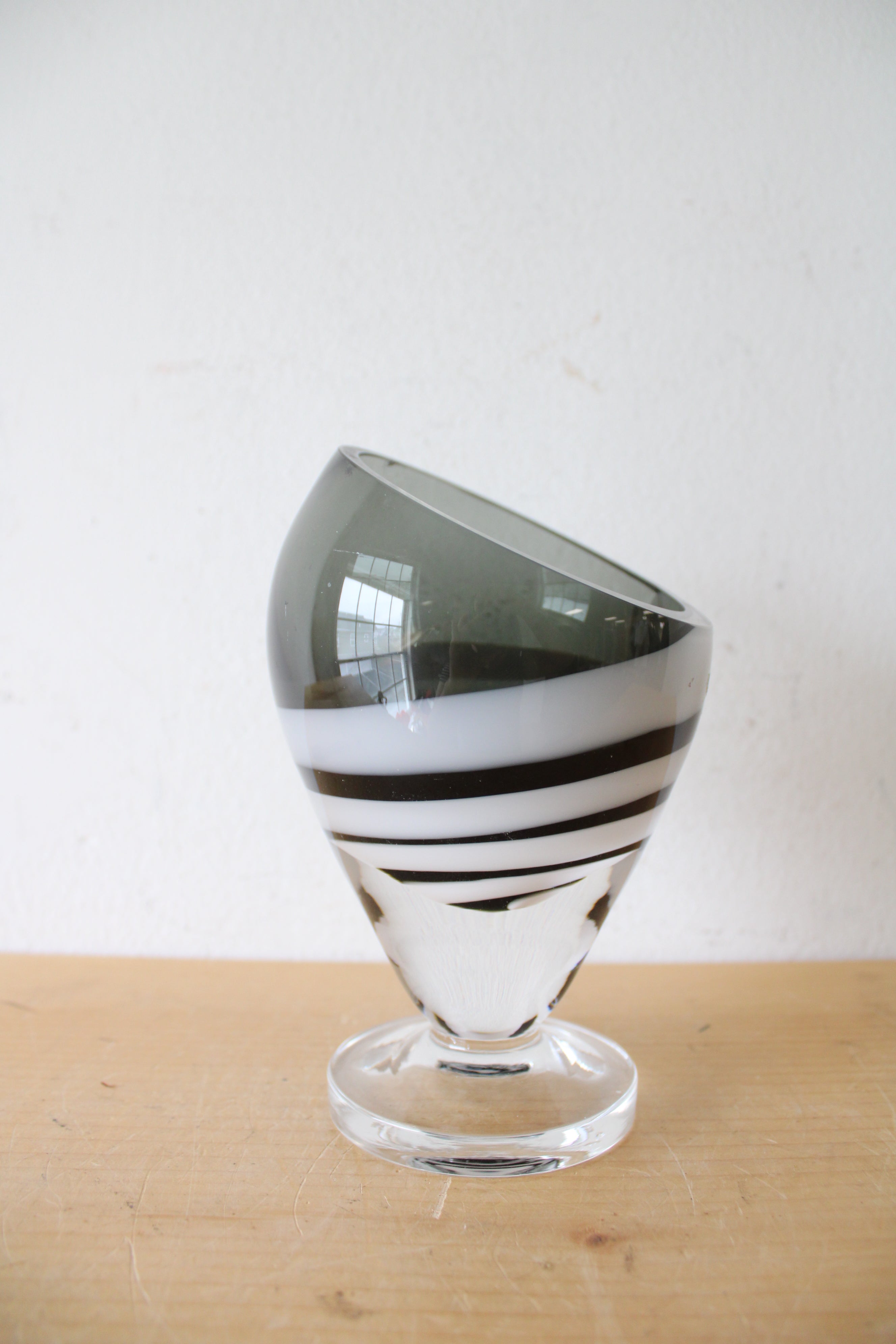 Black & White Swirl Pedestal Dish