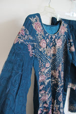 Blue Floral Embroidered Kurta & Pants & Shawl Set | L