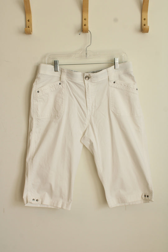 Lee Comfort Waistband White Bermuda Shorts | 12P