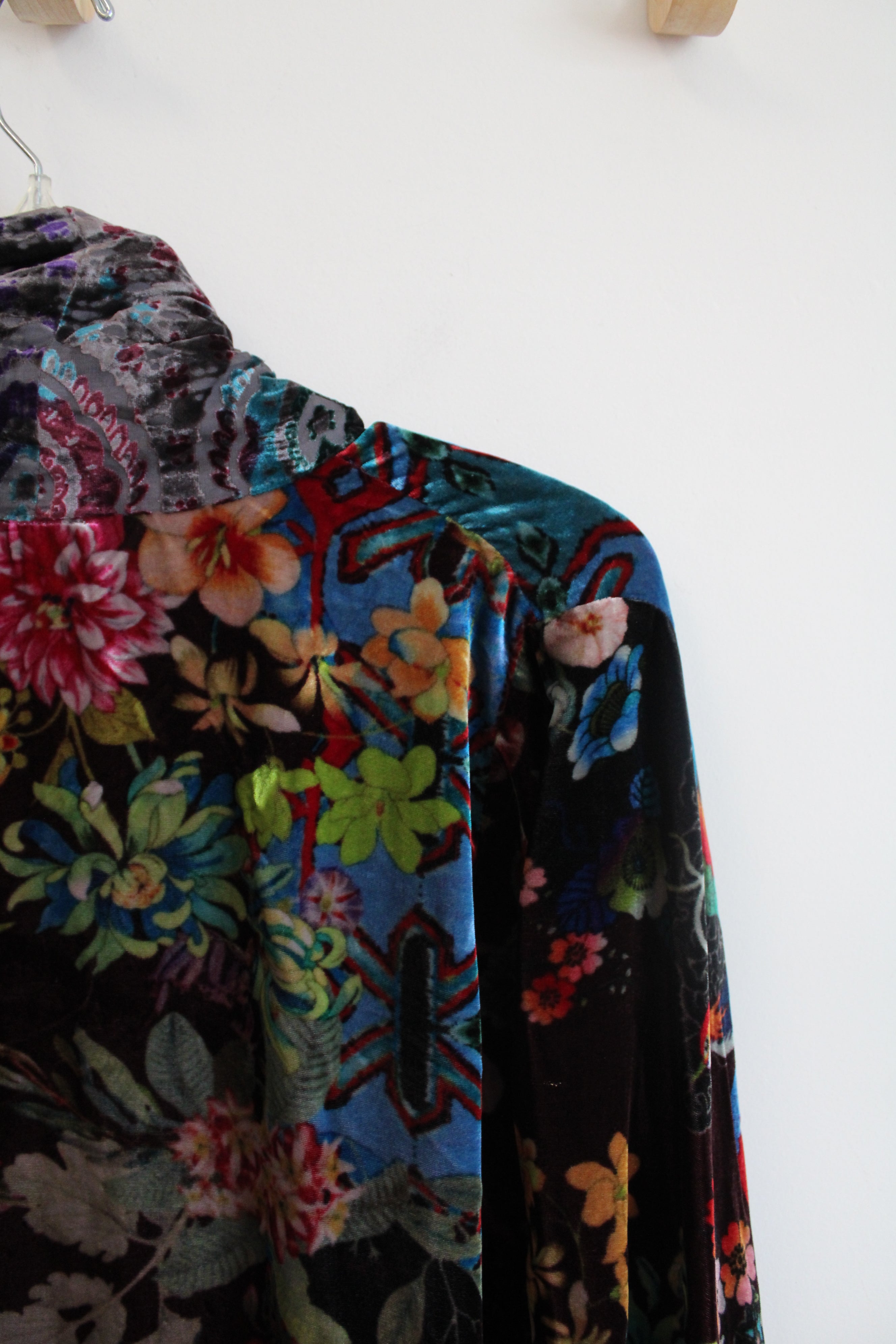 Johnny Was Velvet Silk Blend Floral Kimono | M