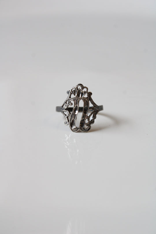 Vintage Sterling Silver "U" Initial Ring | Size 7