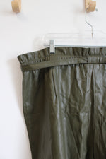 Cato Olive Green Faux Leather Tied Shorts | 22/24W