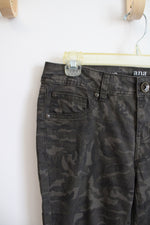 a.n.a Green Camo Jeggings | 27/4 Petite