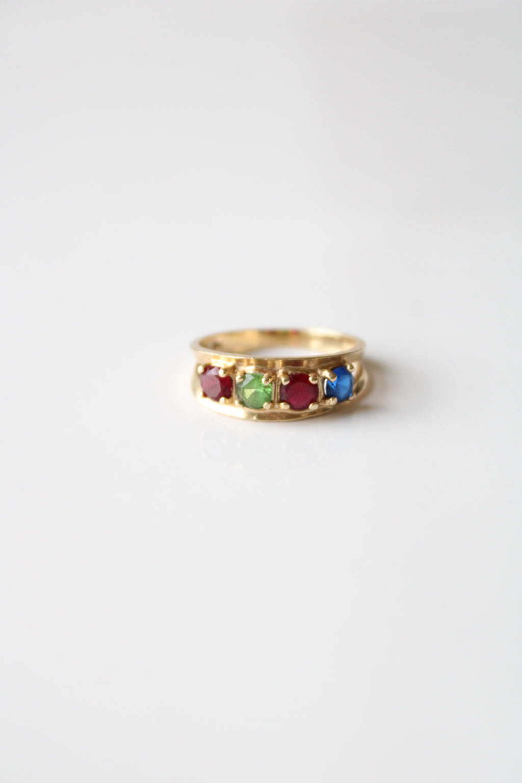 14KT Yellow Gold Multi-Stone Ring | Size 7