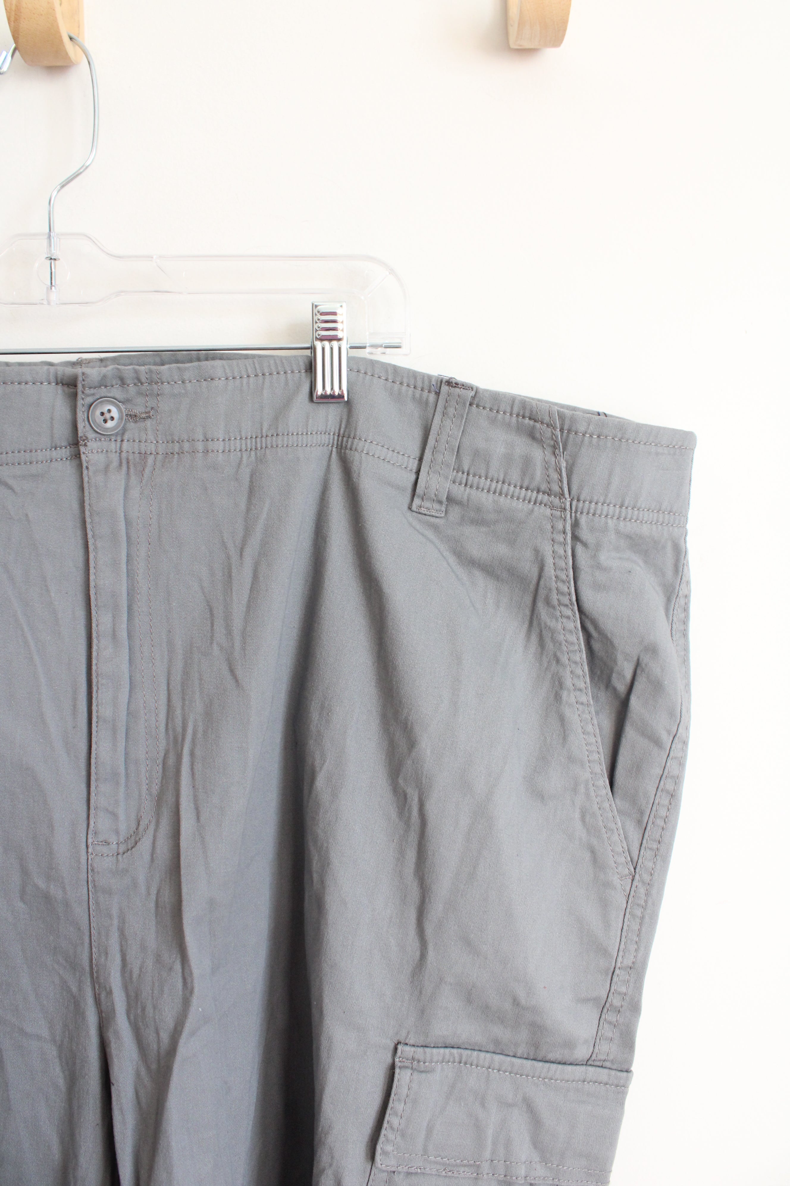 NEW Architect Active Flex Gray Cargo Shorts | 48 – Jubilee Thrift
