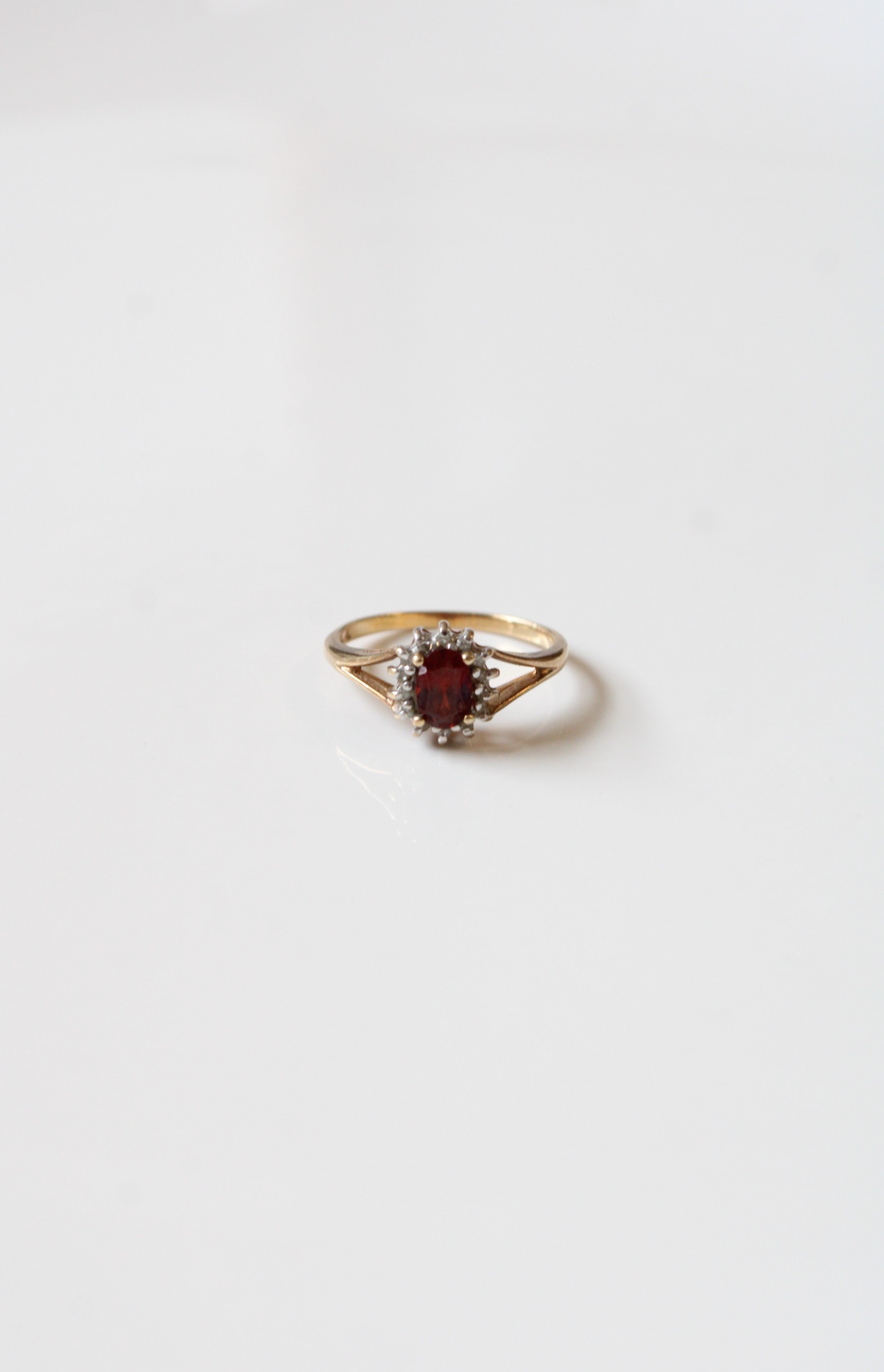 Oval Cut 10K Yellow Gold Ruby Ring | Size 6