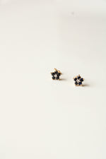 14K Yellow Gold Black Onyx Stone Flower Stud Earrings